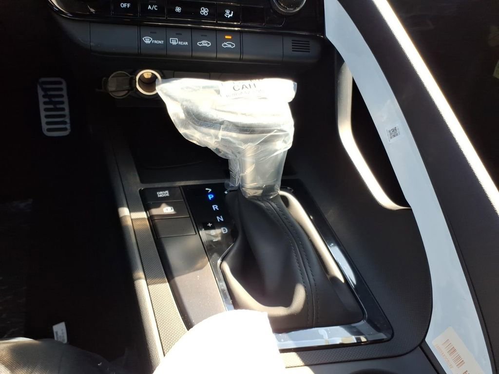 New 2026 Hyundai Elantra SEL Sport Premium w/ Cargo Package FWD image 16