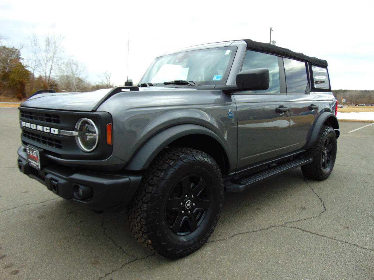 Used 2022 Ford Bronco Black Diamond image 64