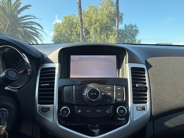 Used 2016 Chevrolet Cruze LT image 23