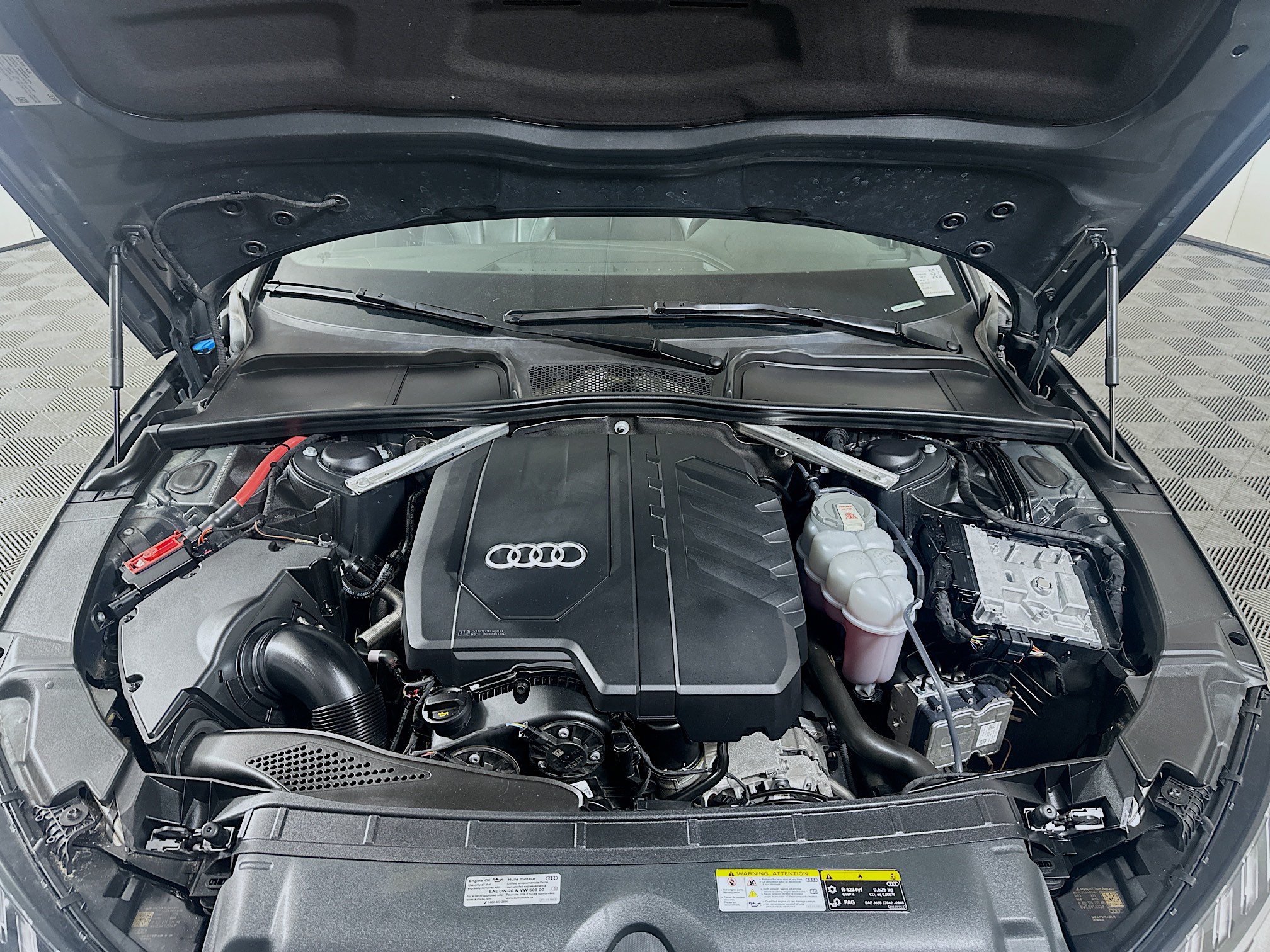 Used 2024 Audi A4 2.0T Premium Plus AWD/4WD image 34
