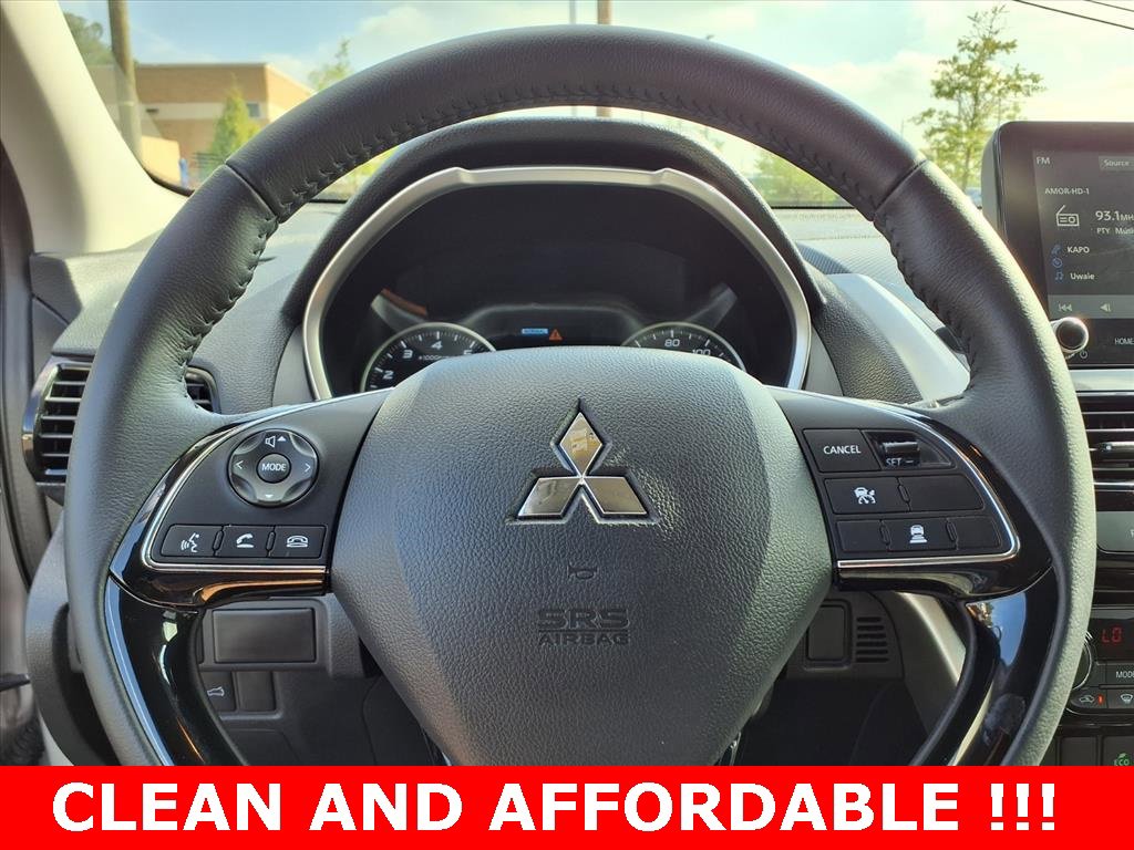 Used 2025 Mitsubishi Eclipse Cross AWD image 18