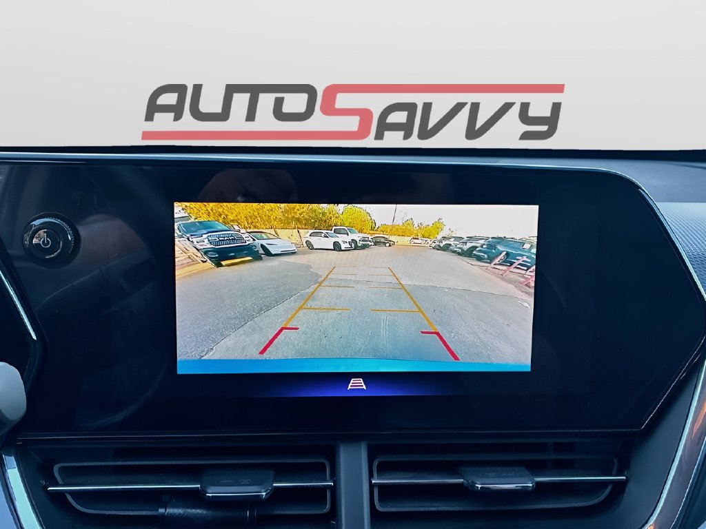 Used 2025 Chevrolet Trax ACTIV w/ Sunroof Package FWD image 13