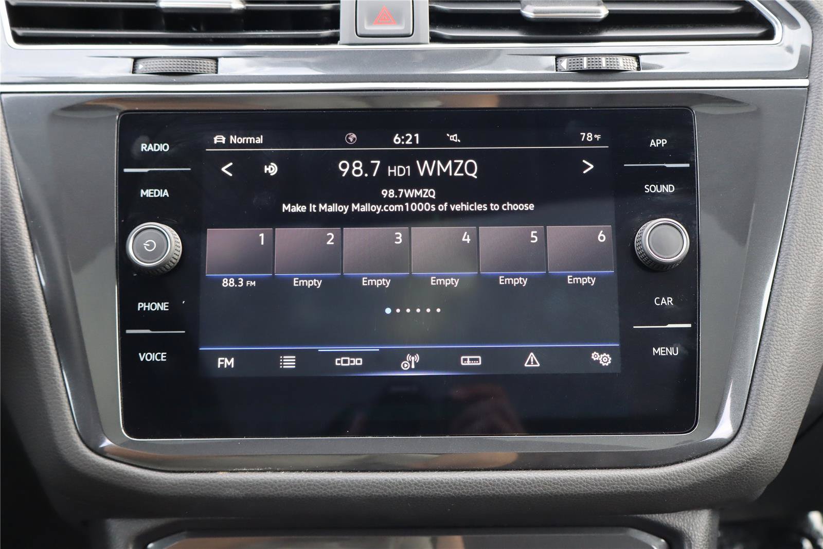 Certified 2023 Volkswagen Tiguan SE AWD/4WD image 20