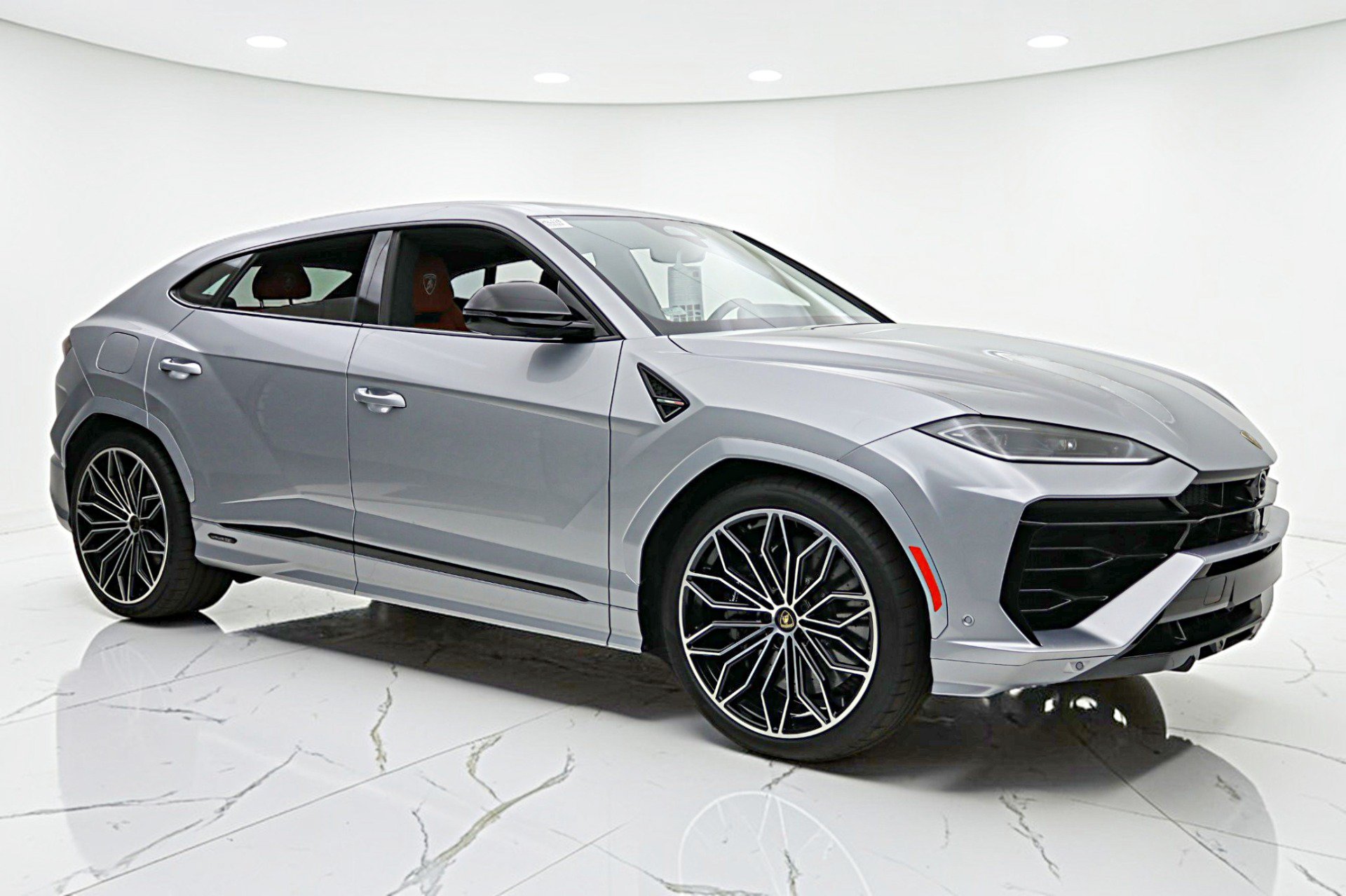Used 2026 Lamborghini Urus SE AWD/4WD image 21