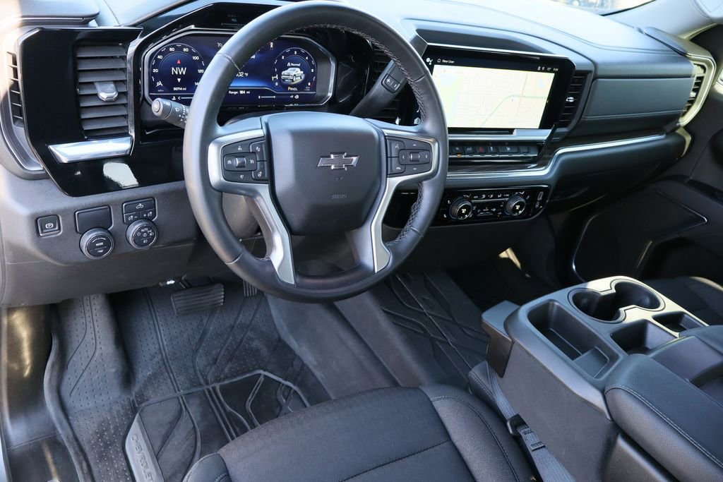 Certified 2023 Chevrolet Silverado 1500 RST w/ Redline Edition image 11