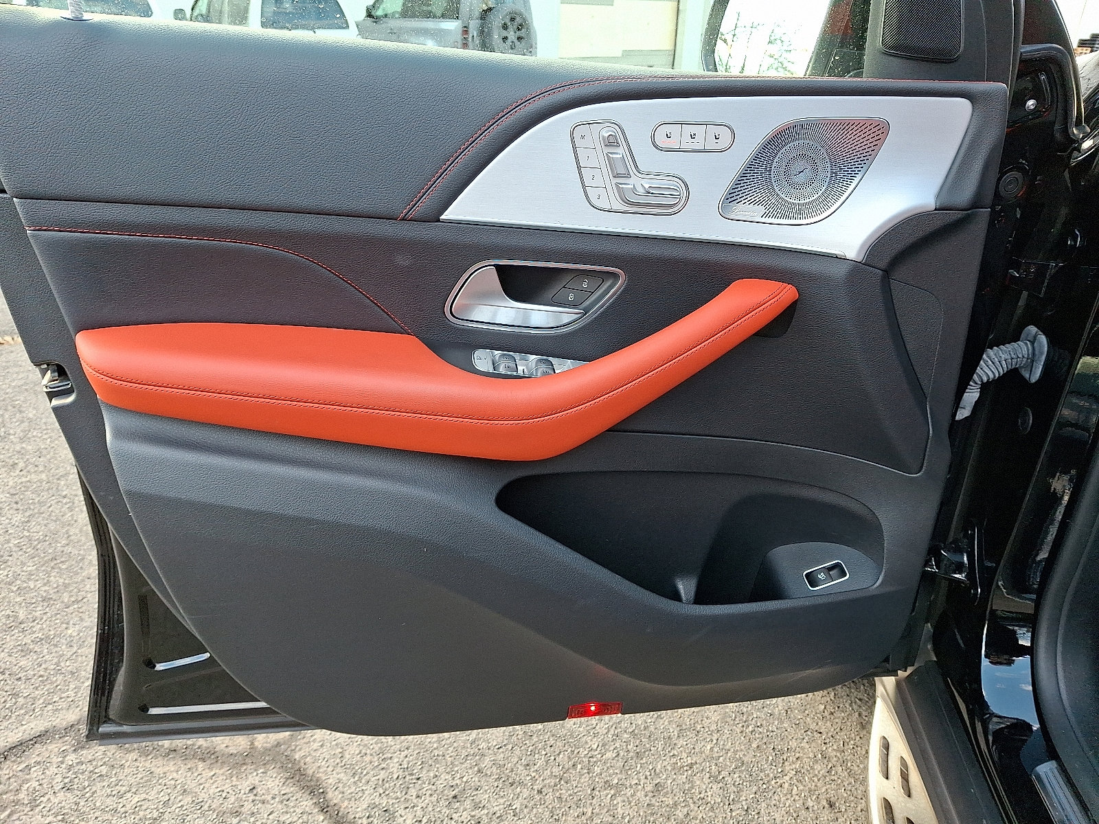 Used 2023 Mercedes-Benz GLE 53 AMG 4MATIC image 10