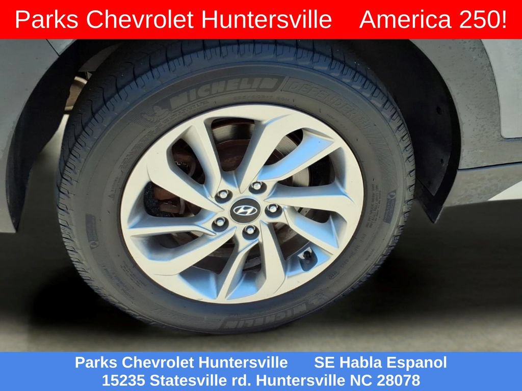 Used 2017 Hyundai Tucson SE w/ SE Popular Package 02 AWD/4WD image 33