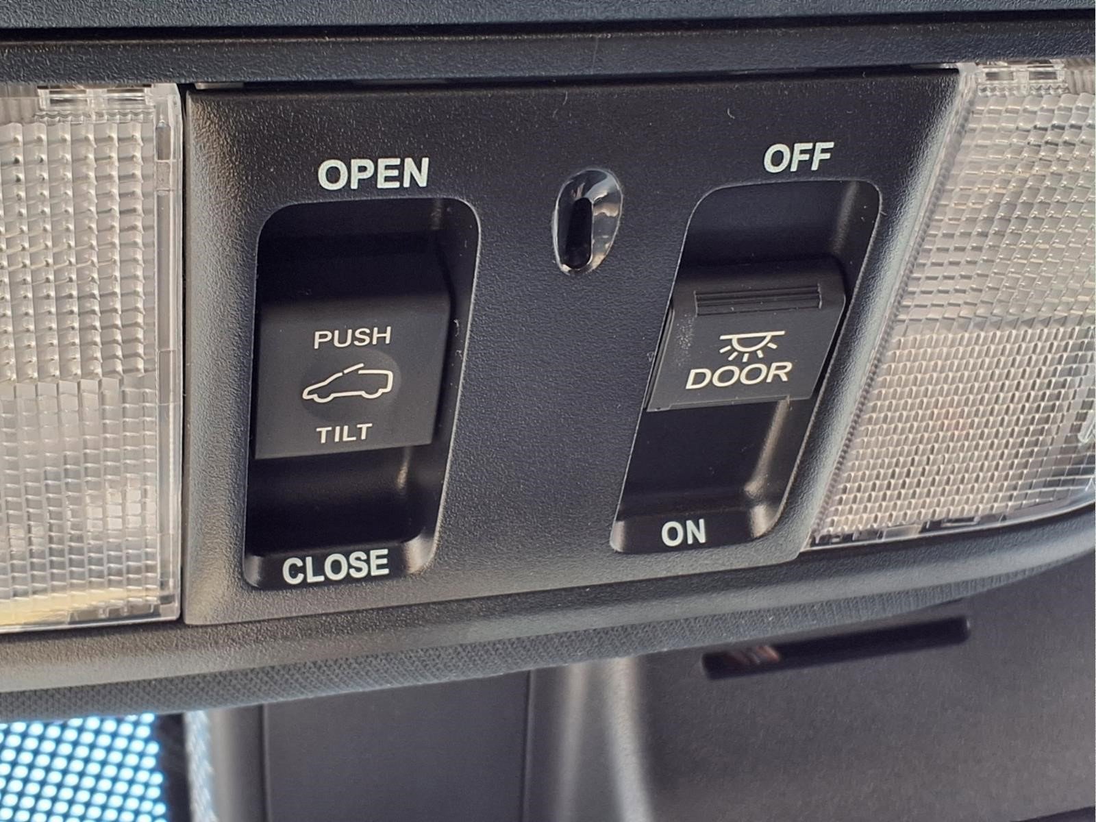 Certified 2023 Honda Passport EX-L image 18