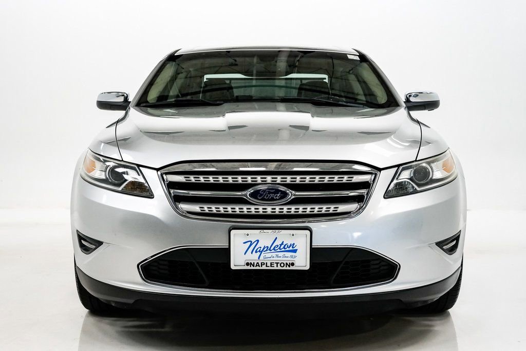 Used 2010 Ford Taurus Limited image 4