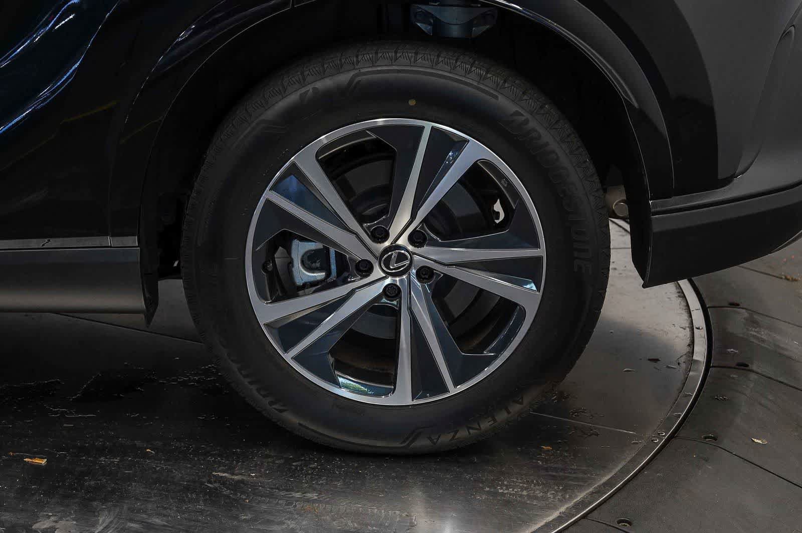 Used 2024 Lexus RX 350 Premium w/ Cold Area Package FWD image 10