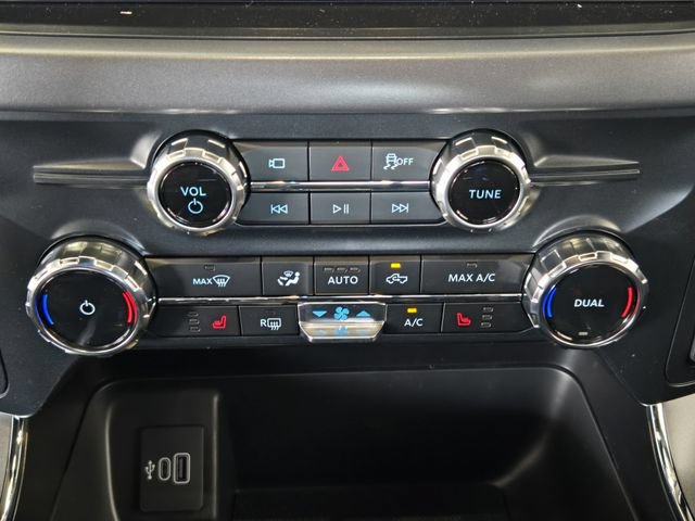 New 2026 Ford F150 XLT w/ Equipment Group 302A MID AWD/4WD image 16