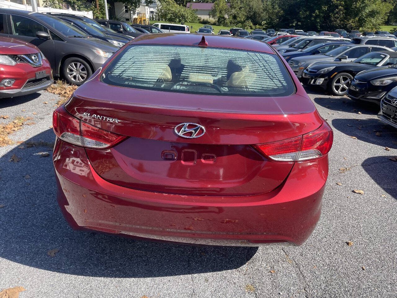 Used 2013 Hyundai Elantra GLS w/ Preferred Pkg FWD image 6