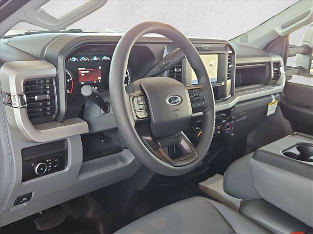 New 2026 Ford F450 XL w/ XL Chrome Package RWD image 3