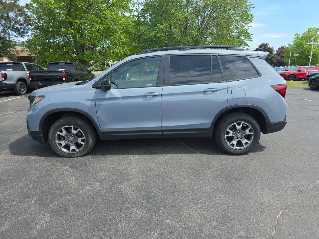 Used 2023 Honda Passport TrailSport image 4