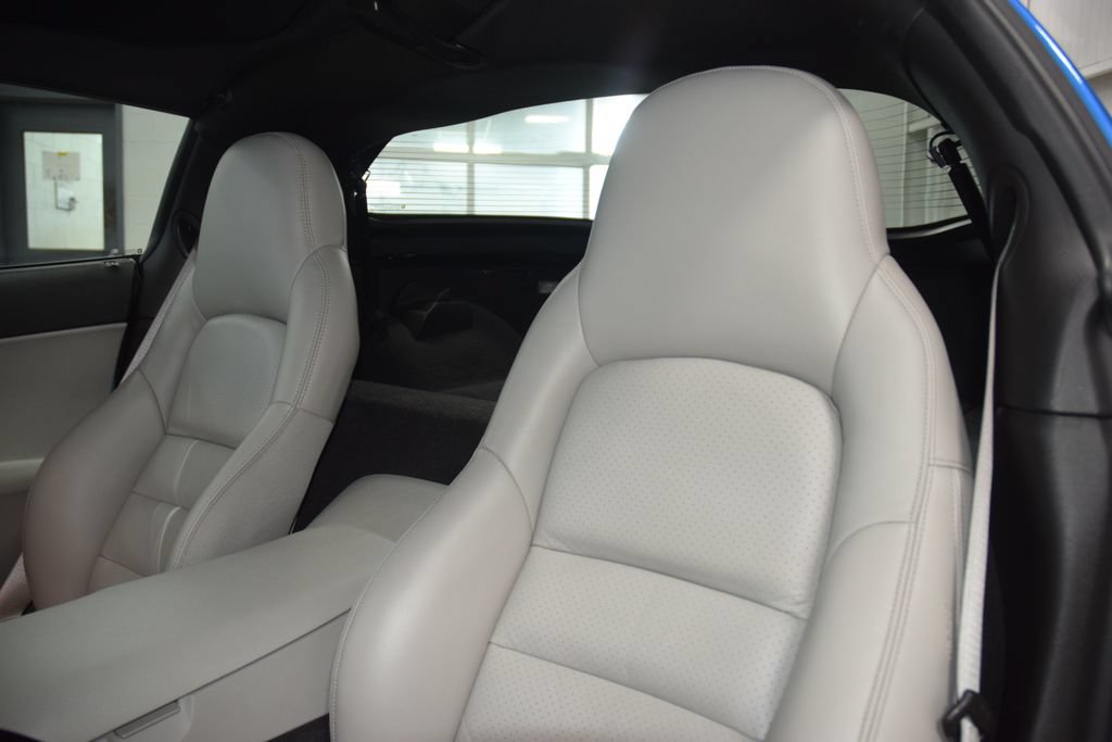 Used 2008 Chevrolet Corvette Coupe w/ Preferred Equipment Group RWD image 42