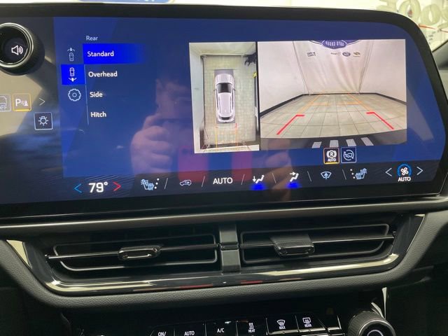 New 2026 Chevrolet Equinox EV RS image 5