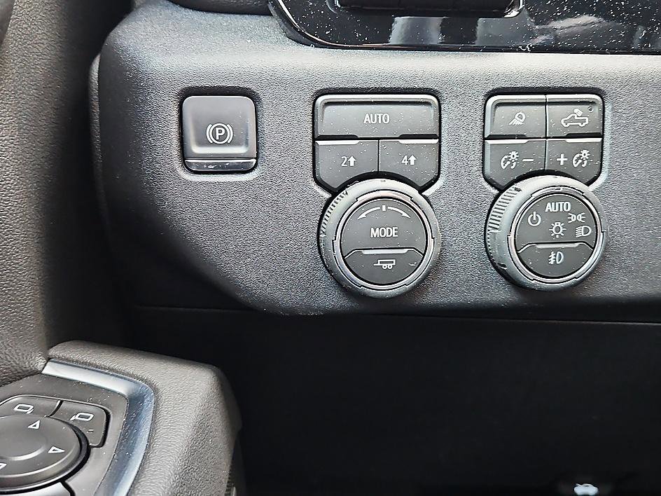 New 2026 Chevrolet Silverado 1500 LTZ w/ LTZ Premium Package AWD/4WD image 21
