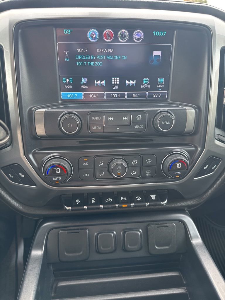 Used 2016 Chevrolet Silverado 3500 LTZ image 15