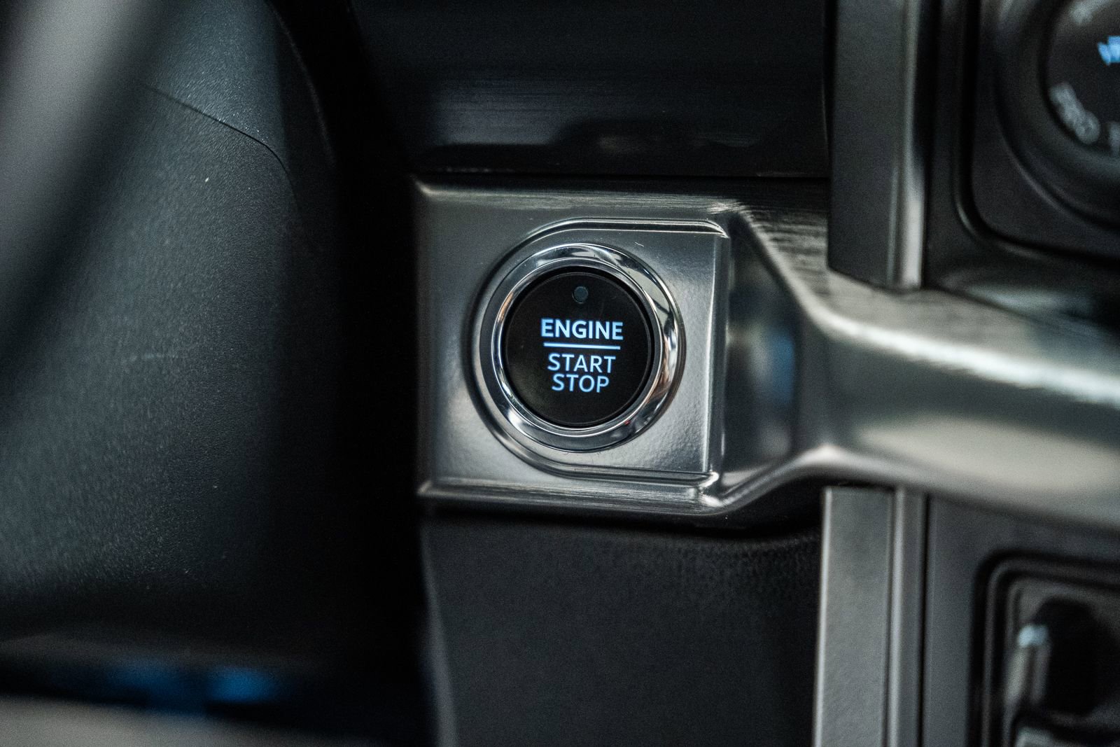 Certified 2023 Ford F150 Lariat w/ Equipment Group 502A High image 35