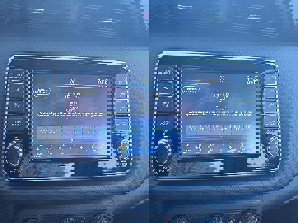 Certified 2025 Nissan Kicks Play S image 22