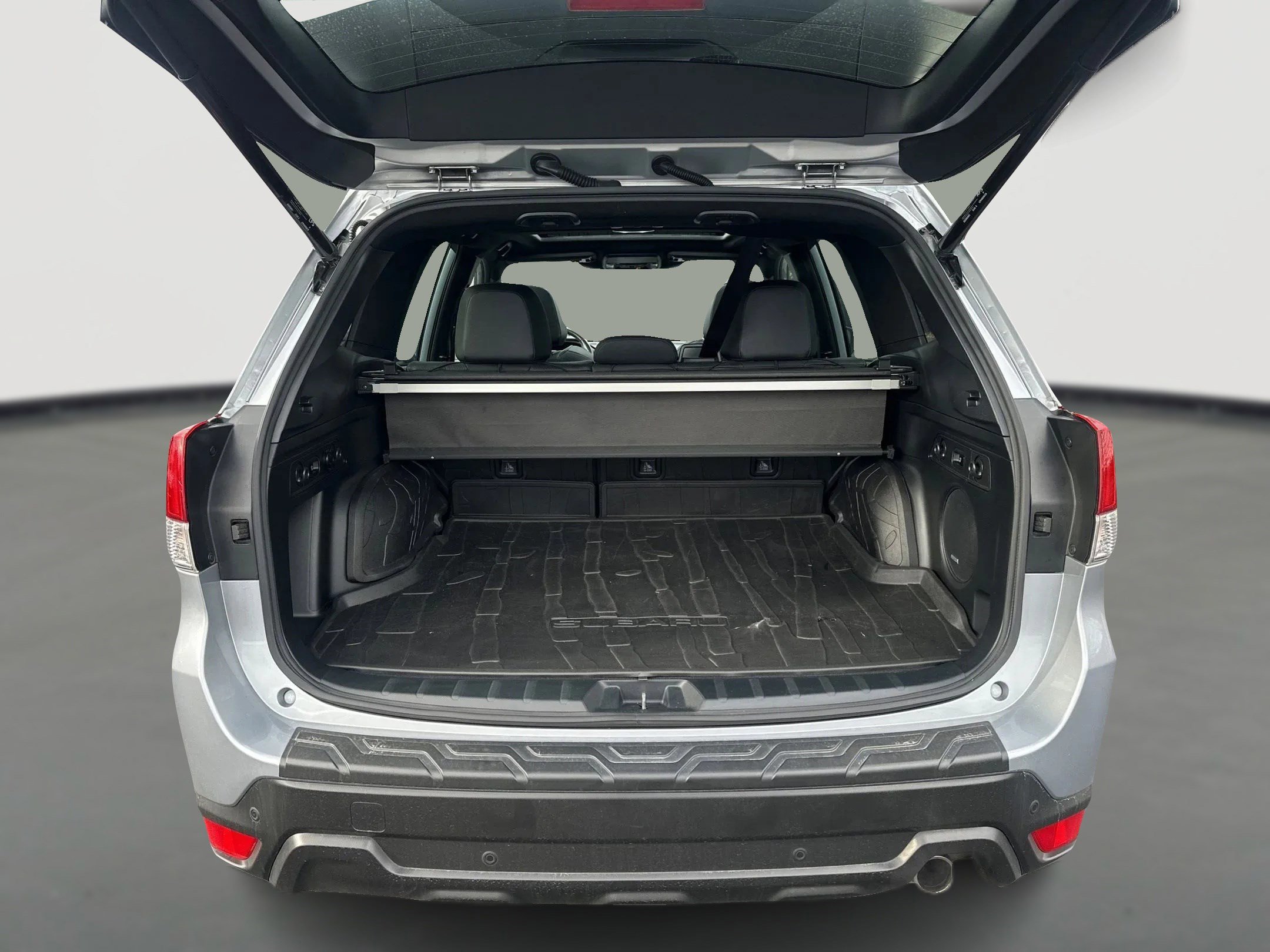 Used 2022 Subaru Forester Wilderness w/ Wilderness Package image 11