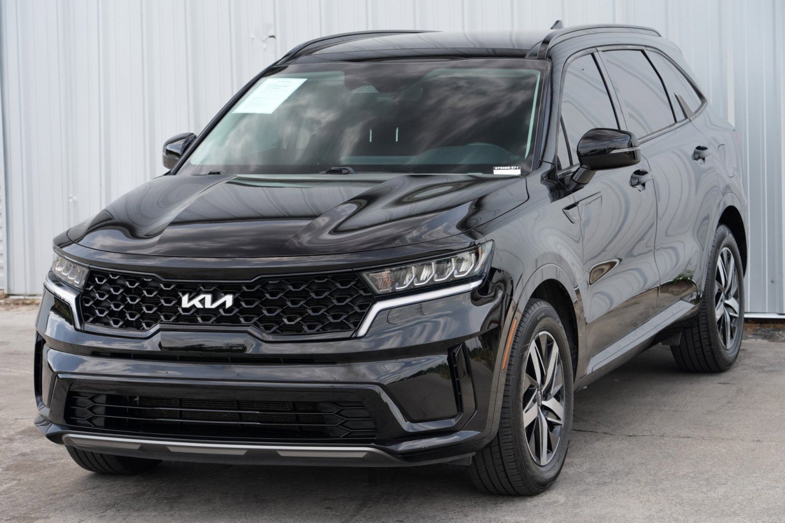 Used 2022 Kia Sorento S w/ Panoramic Sunroof Package FWD image 47