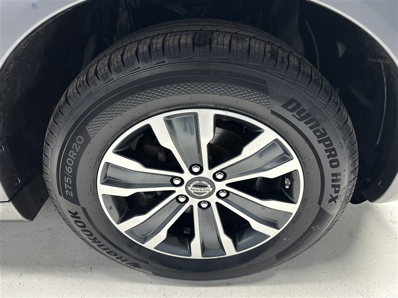 Used 2017 Nissan Armada SL w/ Moonroof Package image 15