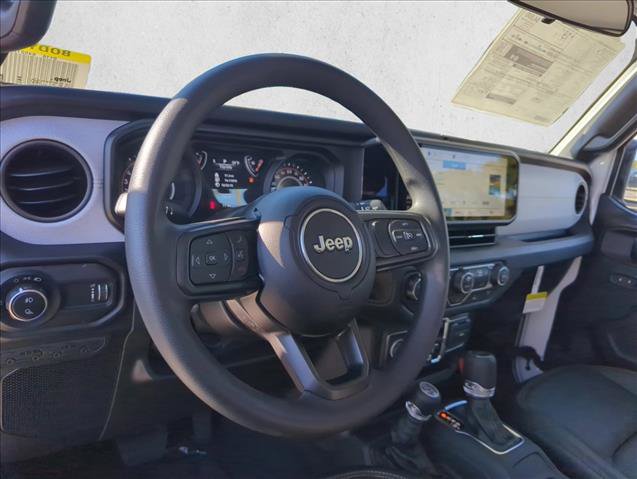 New 2026 Jeep Gladiator Sport AWD/4WD image 18