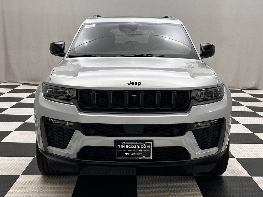 New 2026 Jeep Grand Cherokee Limited AWD/4WD image 3