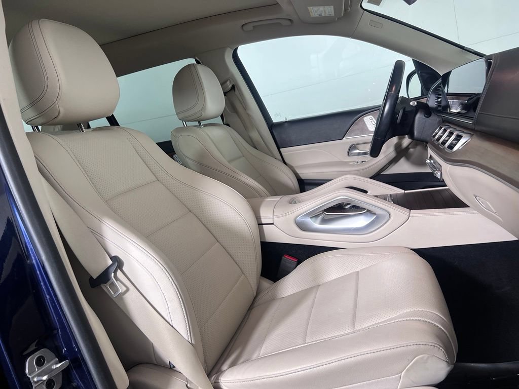 Used 2021 Mercedes-Benz GLS 450 4MATIC image 21