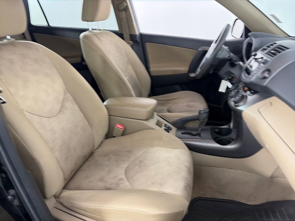 Used 2011 Toyota RAV4 4WD w/ Base L4 Extra Value Pkg image 25