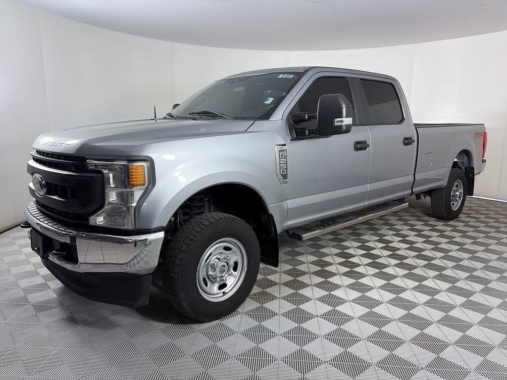 Used 2022 Ford F250 XL w/ Power Equipment Group AWD/4WD image 3