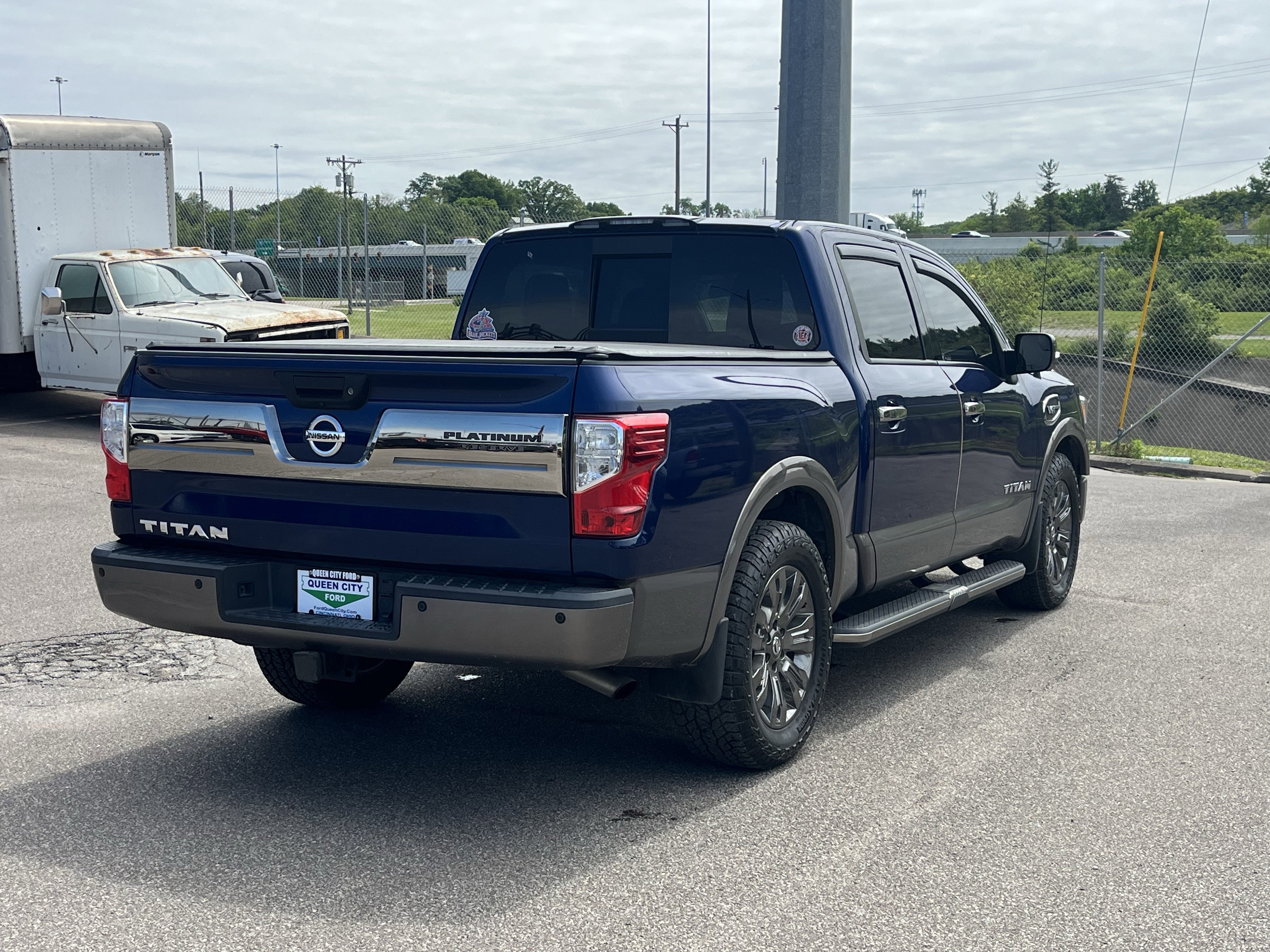 Used 2017 Nissan Titan Platinum Reserve RWD image 7