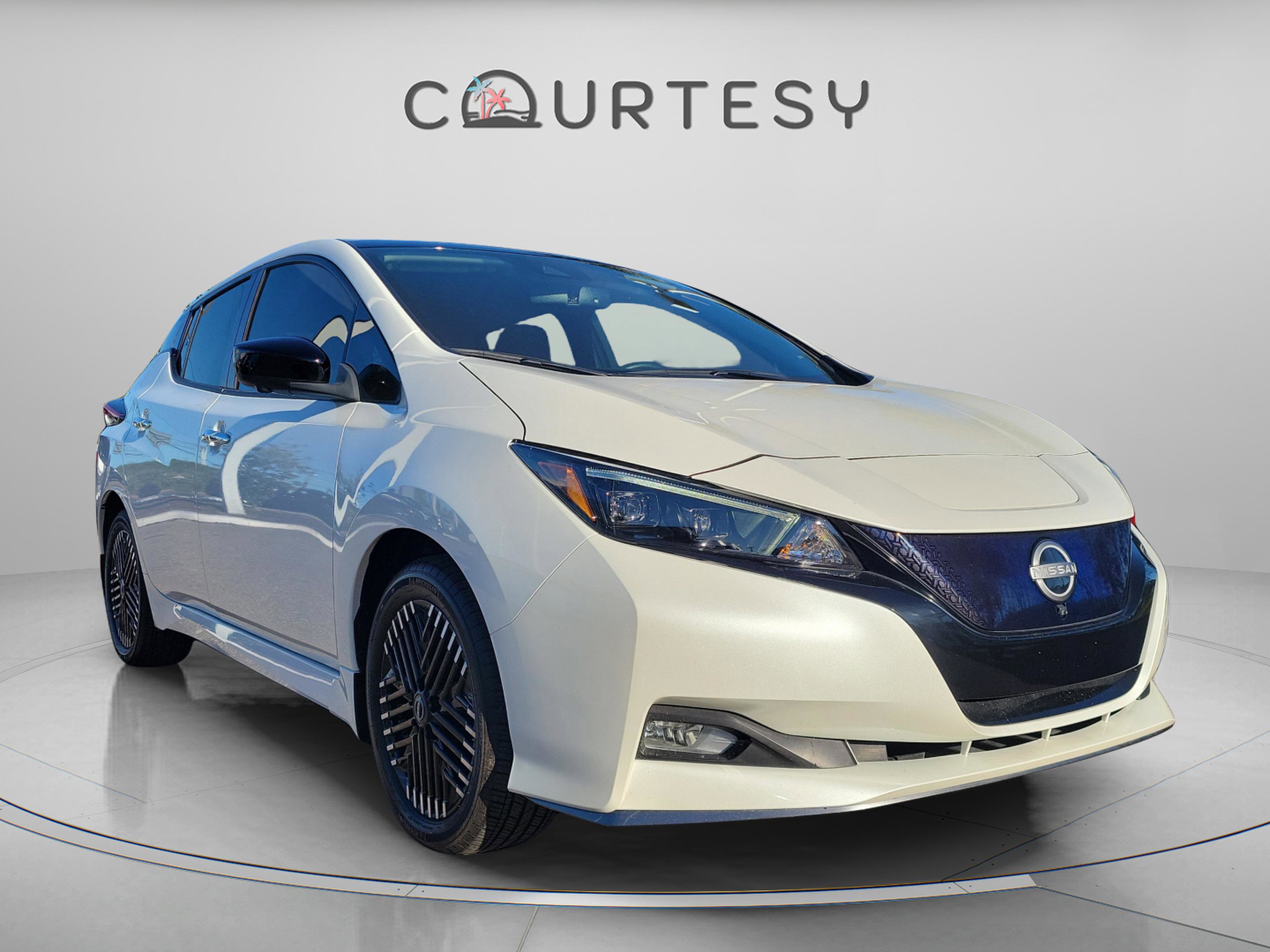 Certified 2024 Nissan Leaf SV Plus image 6