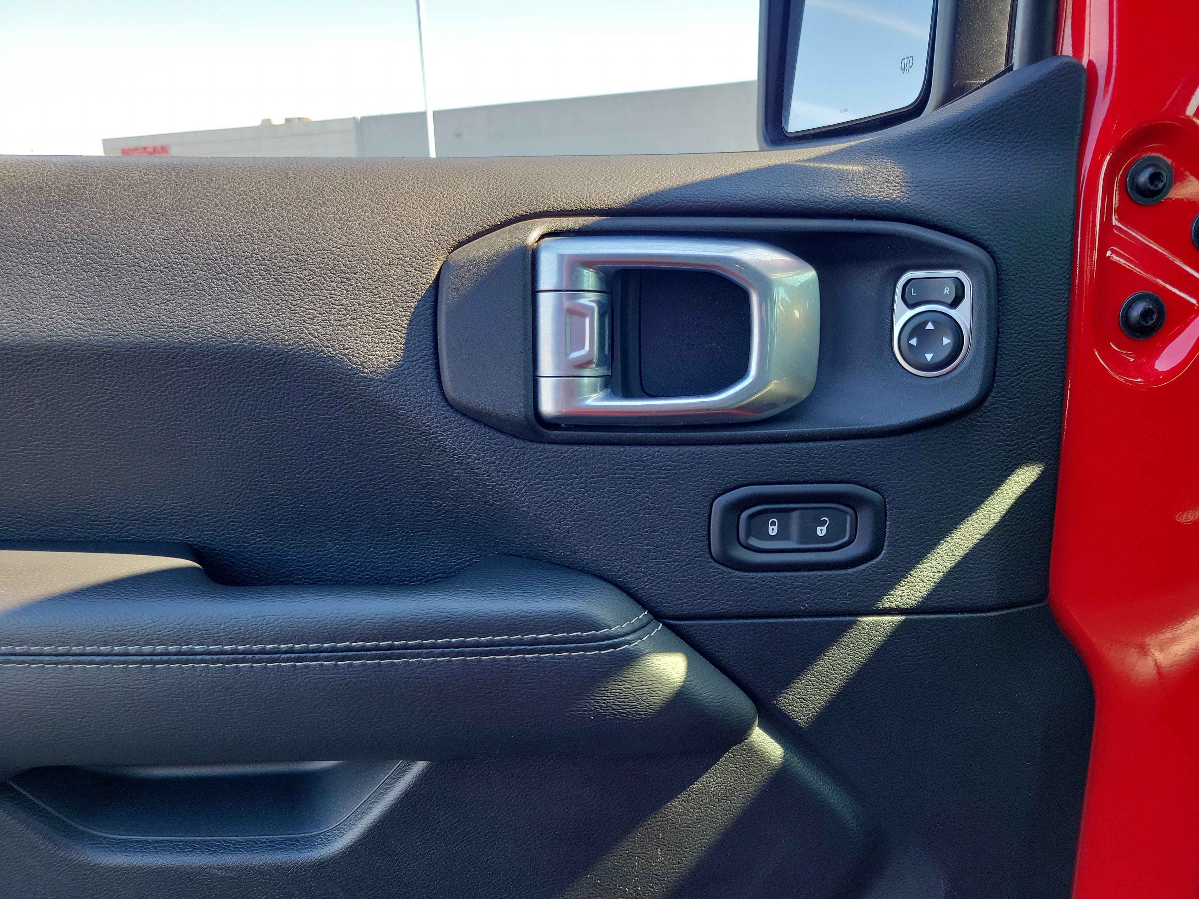 Used 2023 Jeep Wrangler Sahara image 17