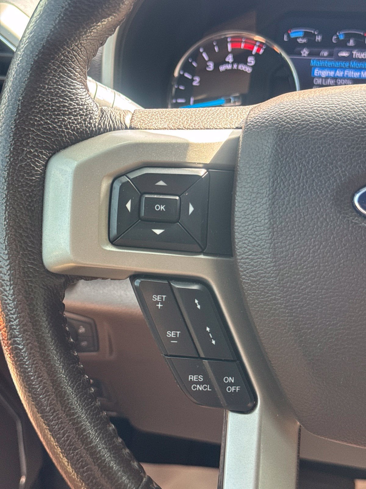 Used 2022 Ford F350 King Ranch w/ King Ranch Ultimate Package AWD/4WD image 27