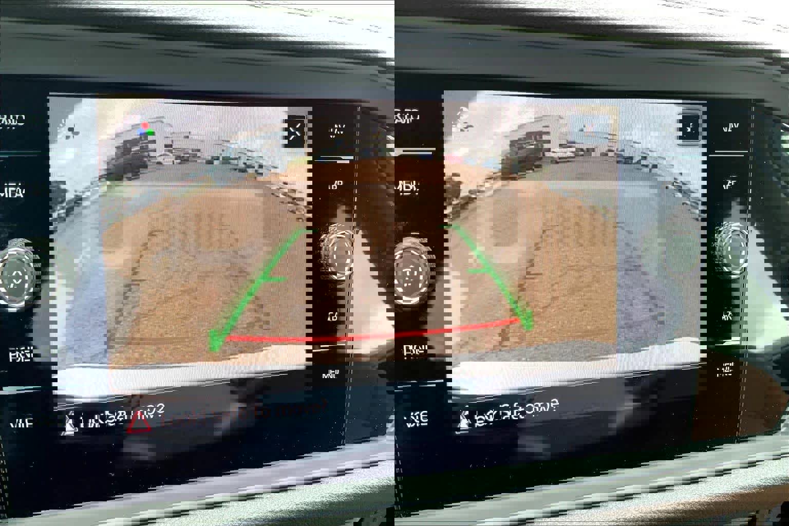 Used 2024 Volkswagen Jetta SEL FWD image 27