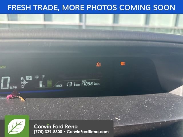 Used 2013 Toyota Prius V Five image 18