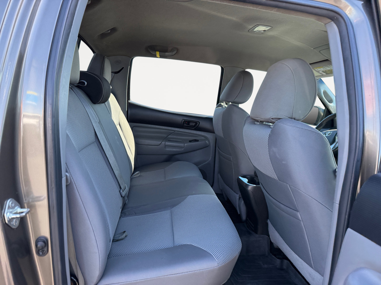 Used 2015 Toyota Tacoma 4x4 Double Cab w/ TRD Sport Package image 18