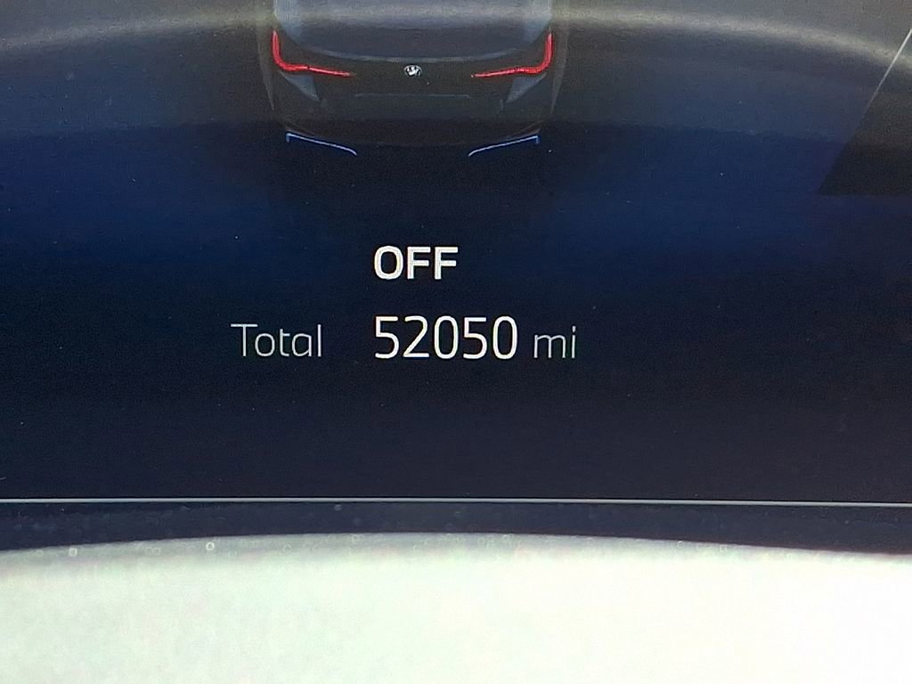 Used 2023 BMW i4 eDrive40 w/ Premium Package image 21