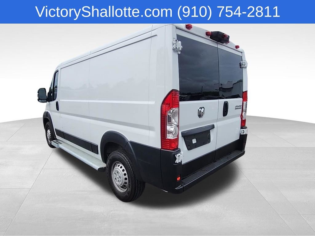 Used 2025 RAM ProMaster 2500 w/ U-Haul Equipment Group FWD image 17