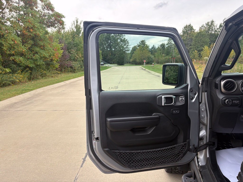 Used 2020 Jeep Wrangler Unlimited Sport S AWD/4WD image 13