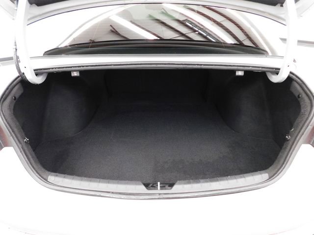 Used 2023 Kia K5 GT-Line image 12