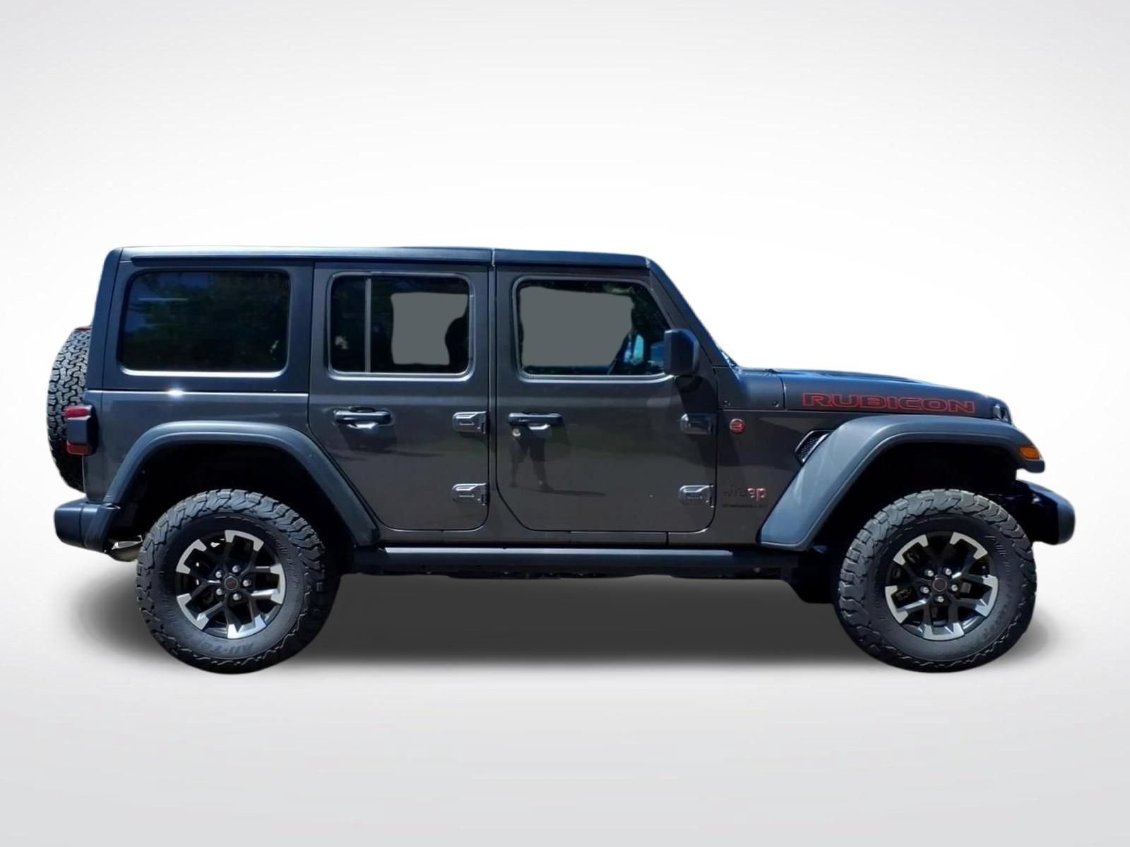 Used 2025 Jeep Wrangler Unlimited Rubicon AWD/4WD image 7