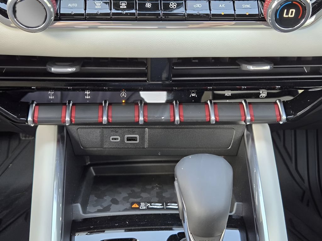 New 2026 GMC Canyon AT4X AWD/4WD image 13