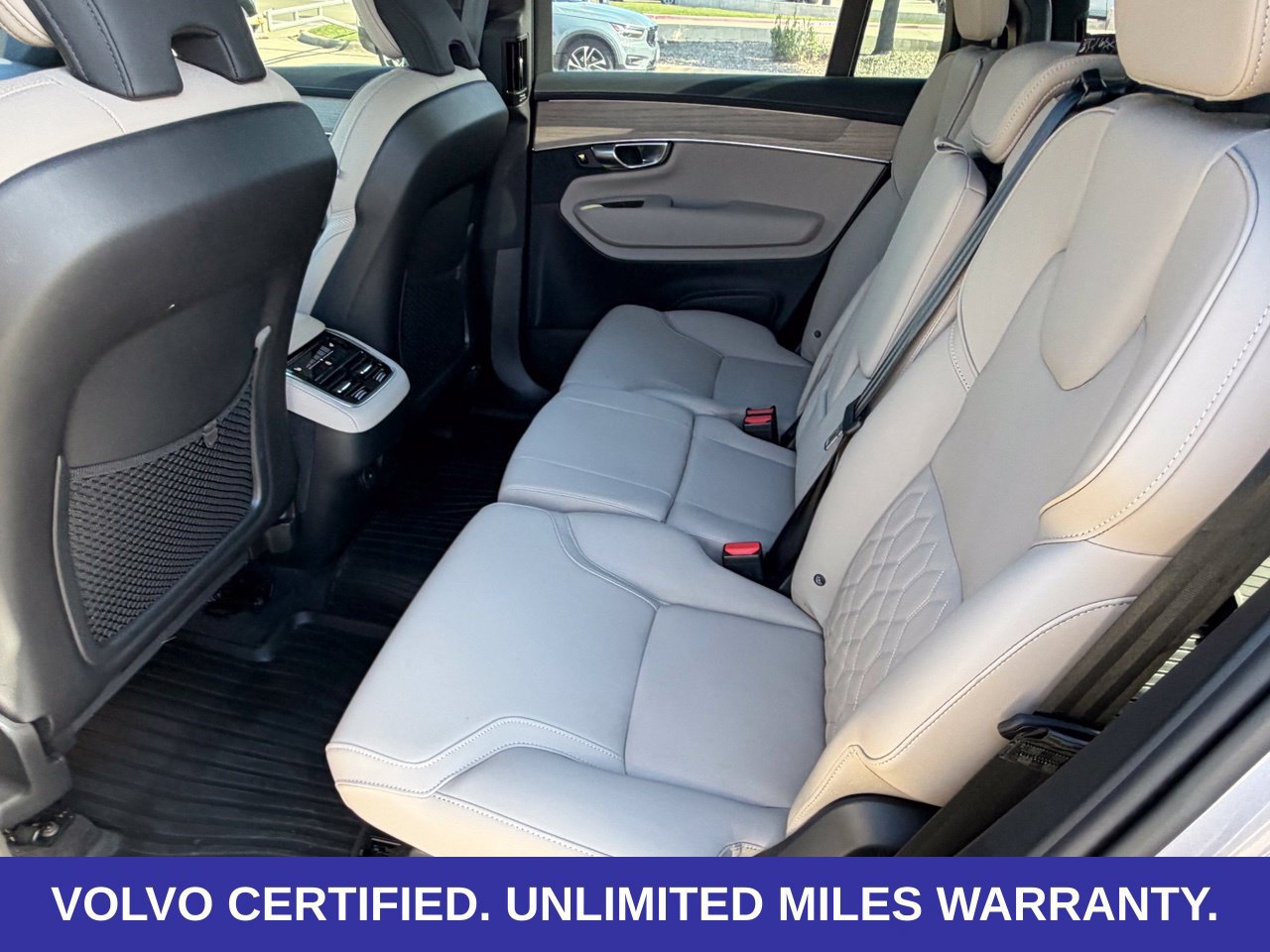 Certified 2026 Volvo XC90 B6 Plus AWD/4WD image 35