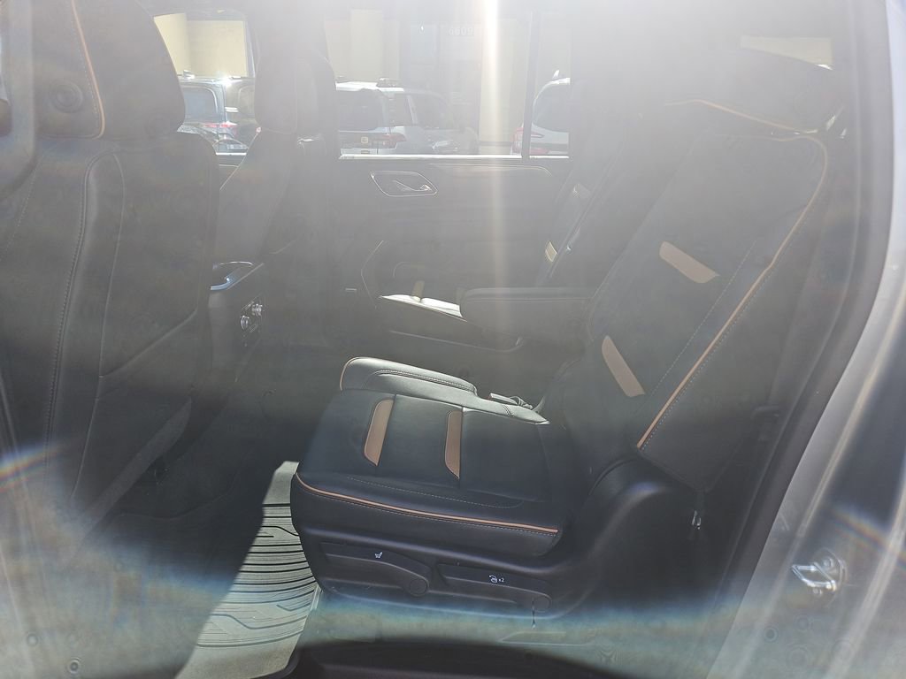 Used 2024 GMC Yukon XL AT4 w/ AT4 Premium Plus Package image 26