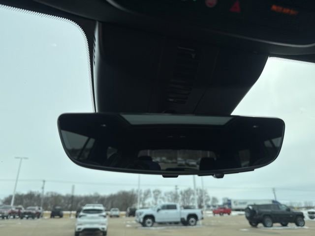 Used 2025 Chevrolet Traverse Z71 w/ Enhanced Driving Package image 35