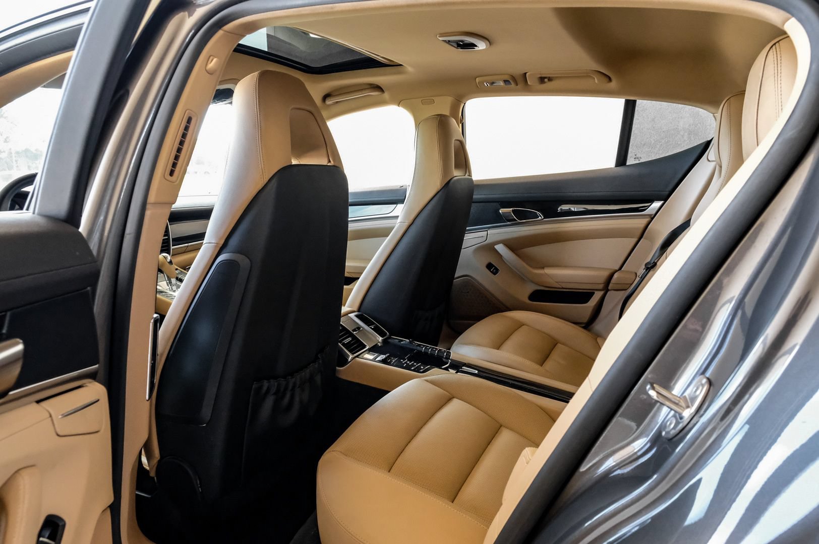 Used 2016 Porsche Panamera Edition w/ Premium Package Plus RWD image 39