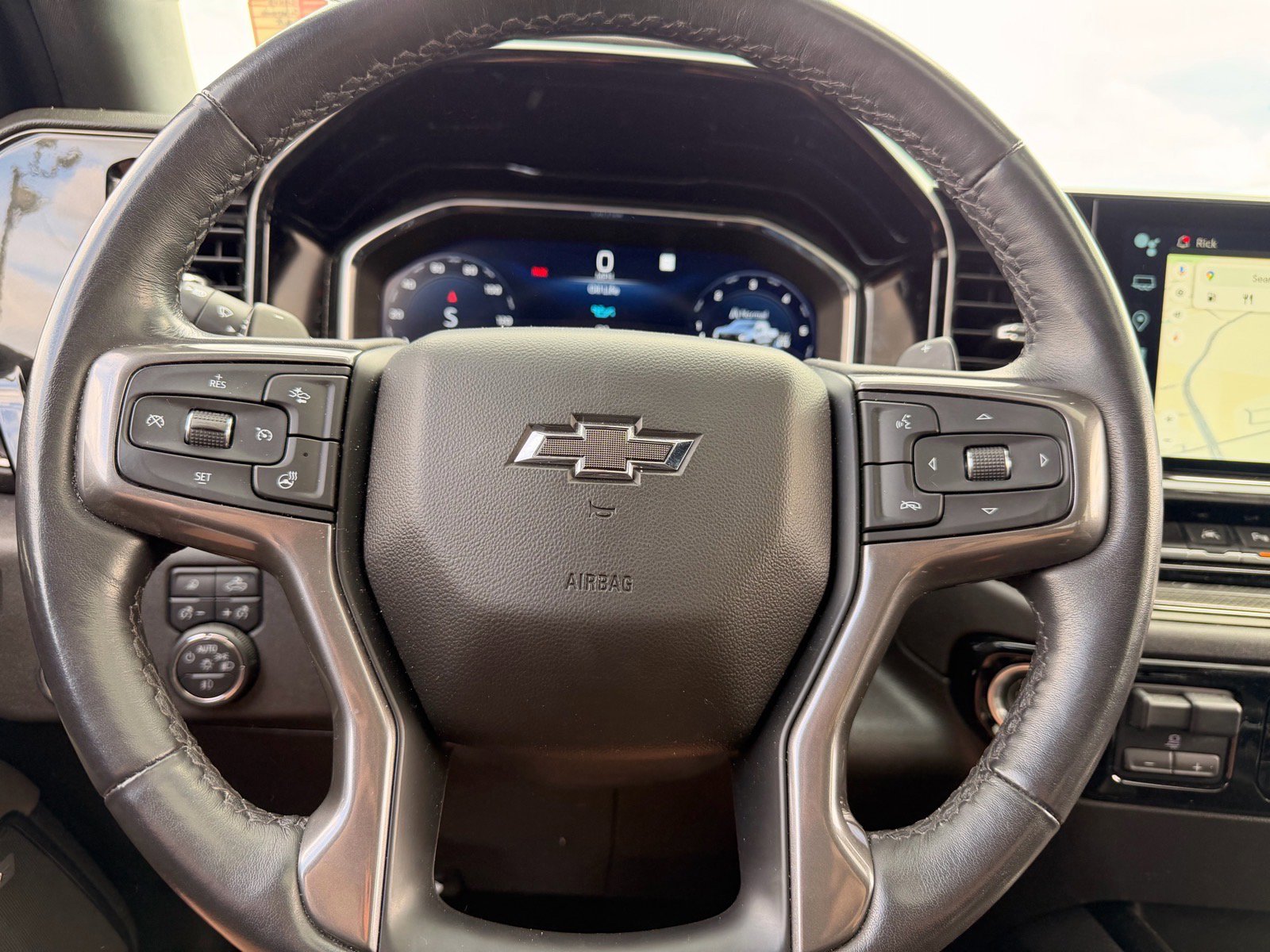 Used 2023 Chevrolet Silverado 1500 ZR2 w/ Technology Package image 16